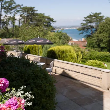 Hotel Bourne Hall Country