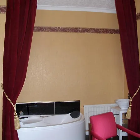 Hotel Eastmount Hall 3*