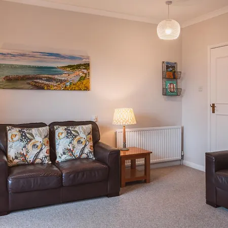 Luccombe Apartamento *