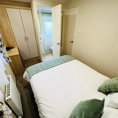 Holiday home 3 Bedroom Caravan Lg17, Shanklin, Isle Of Wight