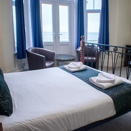 Hotel Shanklin Beach Hotel 3*