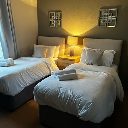 Hotel The Q