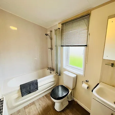 Holiday home 2 Bedroom Lodge, Og30, Shanklin, Isle Of Wight Shanklin