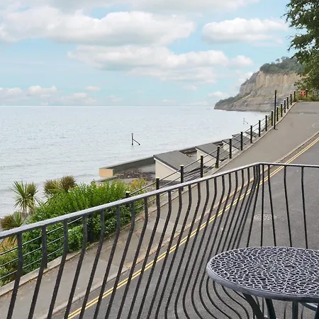 Chine Bluff Holiday home