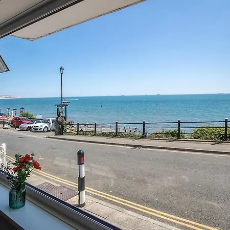Beachside Bluff Holiday home Shanklin
