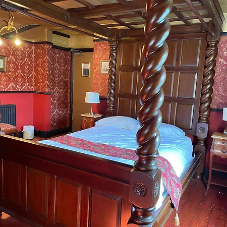 Hotel Keats *