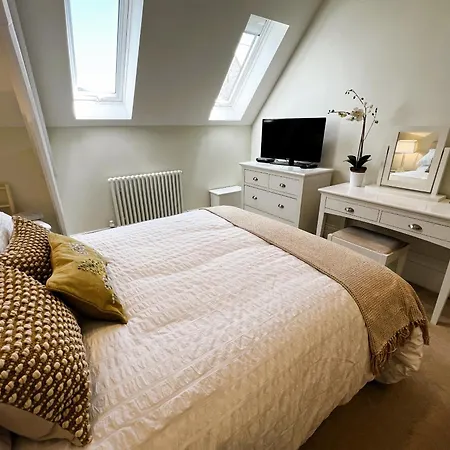 5 Old School Mews Holiday home