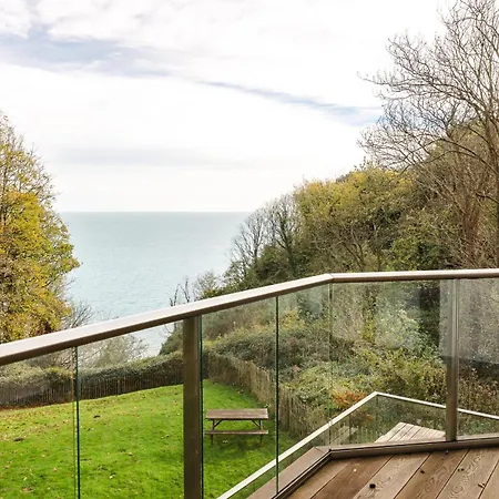 Luccombe Chine House - Rare Find A Spectacular Secluded Coastal Manor With Breathtaking Ocean View, Near Old Village Chácara