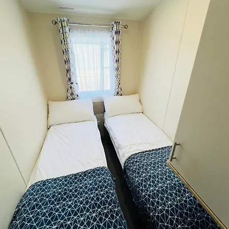 Holiday home 3 Bedroom Caravan Og35, Lower Hyde, Shanklin