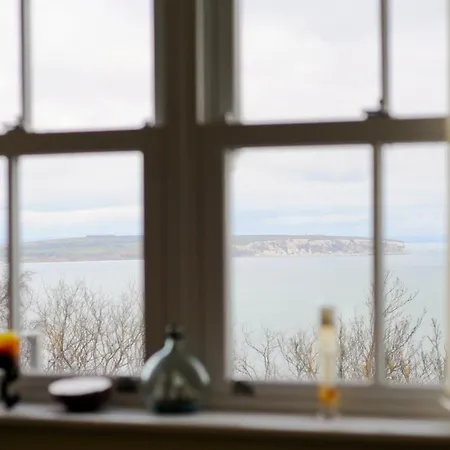 Stunning Ocean Views - Isle Of Wight Apartamento Shanklin
