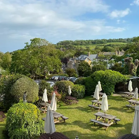 Enchanting 4 Bedroom Shanklin