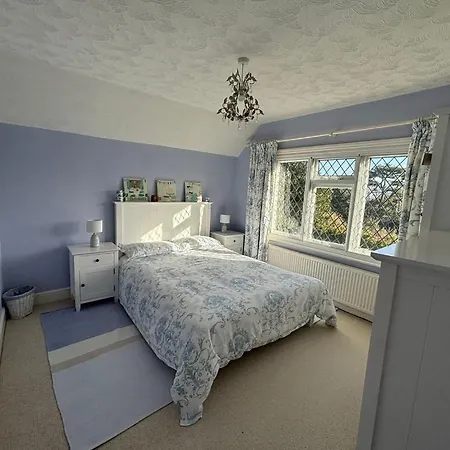 Enchanting 4 Bedroom Apartment