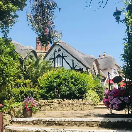 Enchanting 4 Bedroom Shanklin