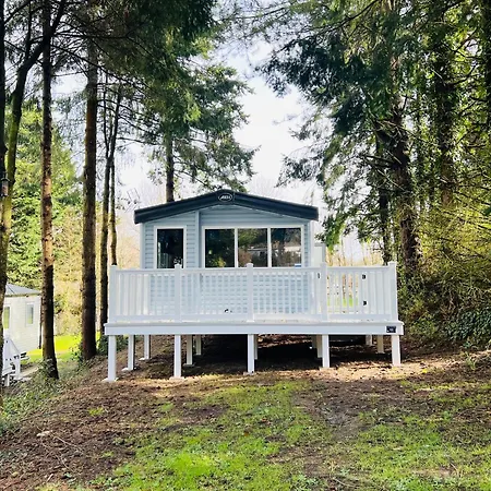 Holiday home 3 Bedroom Caravan Lg3, Lower Hyde,