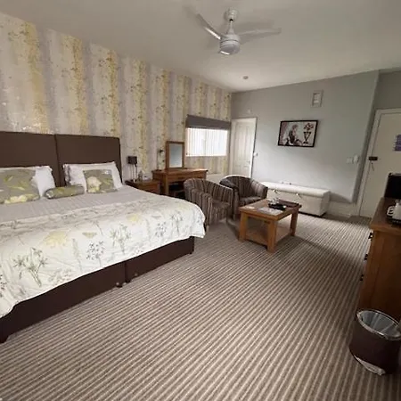 Hotel The Clifton