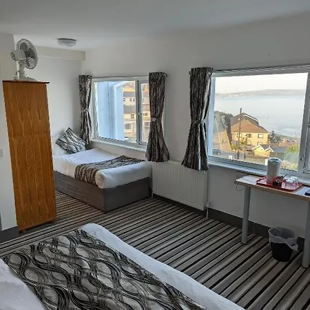 Mayfair - Isle Of Wight 3*