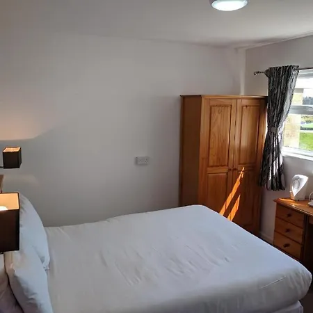 Mayfair - Isle Of Wight 3*