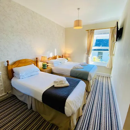 Carlton Hotel