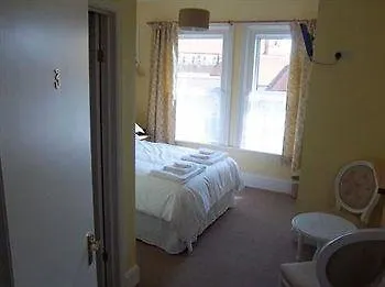 Hotel Atholl Court