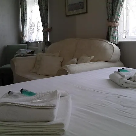 Guest house Roseglen 2*