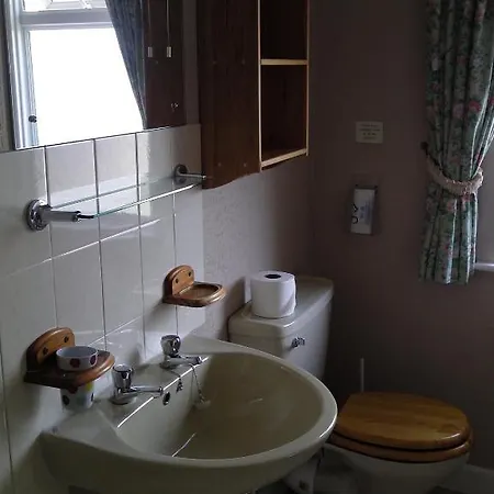 Guest house Roseglen 2*