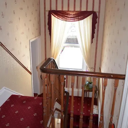 Guest house Claremont 4*