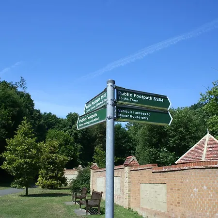 Manor * Shanklin