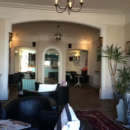 Marlborough Hotel 2*