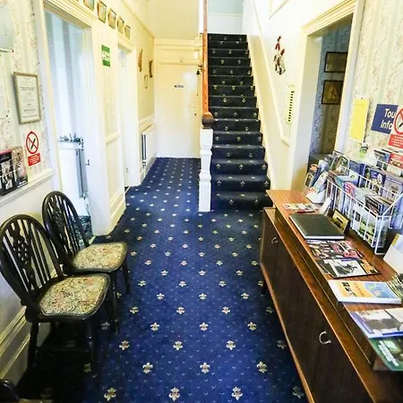 Mount House 3* Shanklin