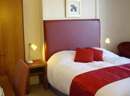 Pink Beach Guest house 3*