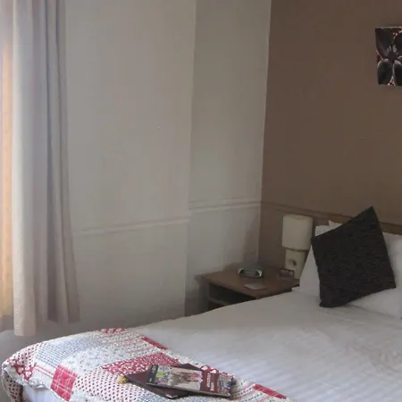The Clifton Hotel