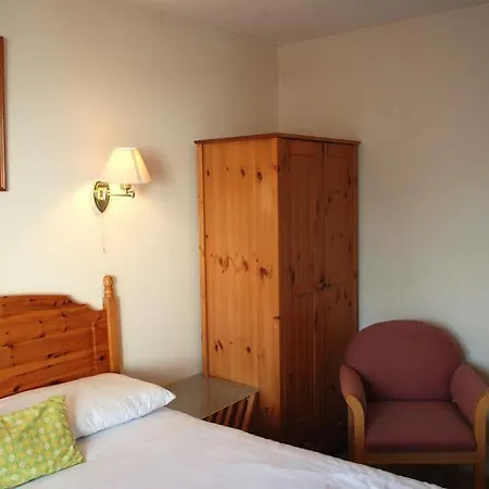 Hotel Melbourne Ardenlea 3*