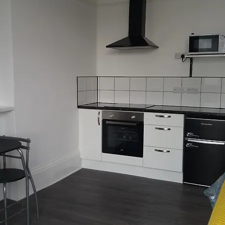 Heatherleigh Flat 3*