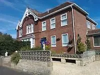 Clarence House 3*