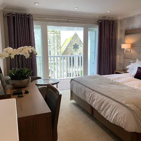 Auckland House Hotel 5*