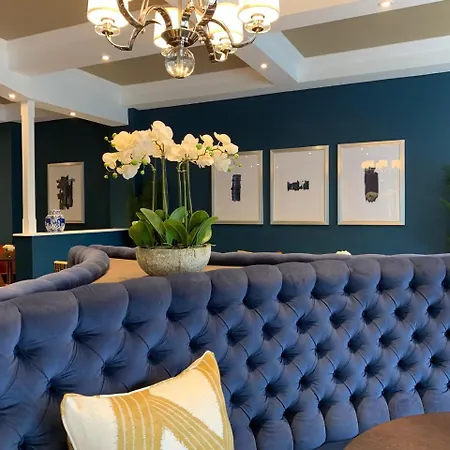 Hotel Auckland House 5*