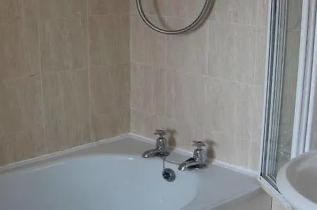 Hotel Mayfair - Isle Of Wight 3*