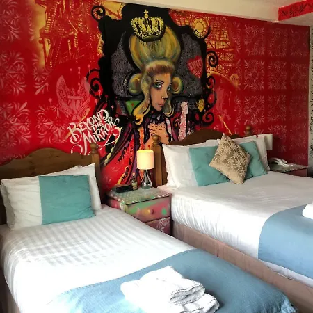 Hotel The Nightingale Mansion - Smart Hotel