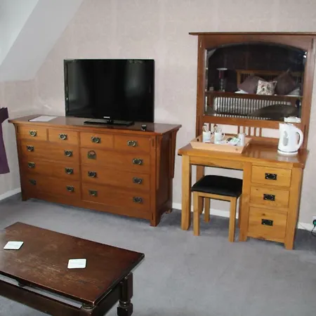 The Kenbury Bed & Breakfast 4*