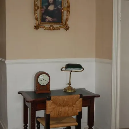 Bed & Breakfast Knights Rest 3*
