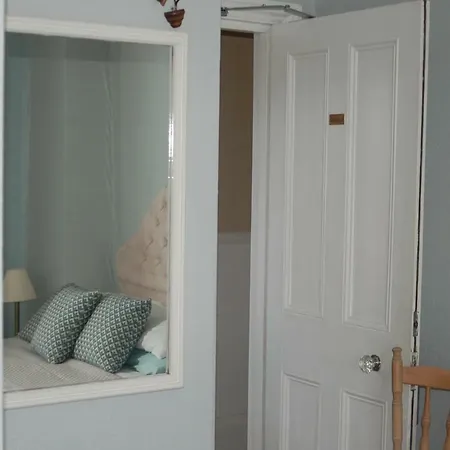 Knights Rest Bed & Breakfast Shanklin