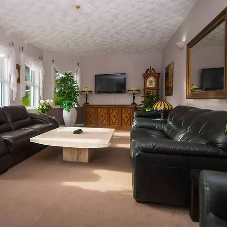 Somerton (adults Only) Guest house