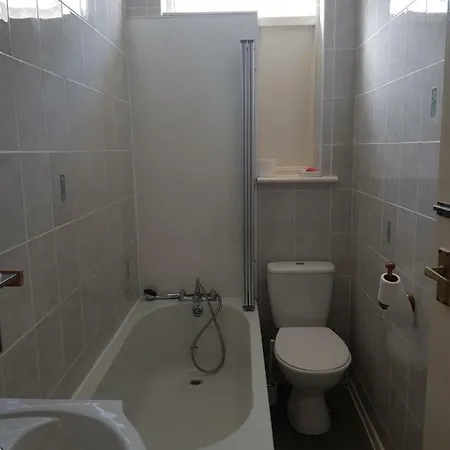 Bed & Breakfast Victoria Lodge 3*
