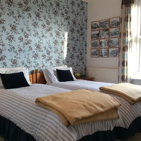 Bed & Breakfast The Hazelwood *