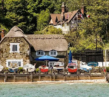 Cliff 3 Bedroom *