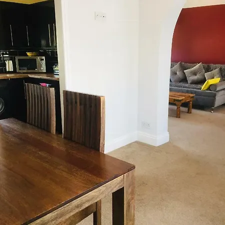 Cliff 3 Bedroom * Shanklin