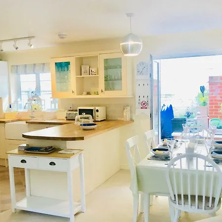 Chestnut Cottage, Rural Retreat Holiday home *
