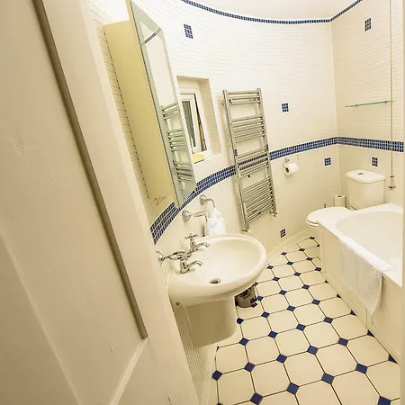 Cliff 3 Bedroom Shanklin