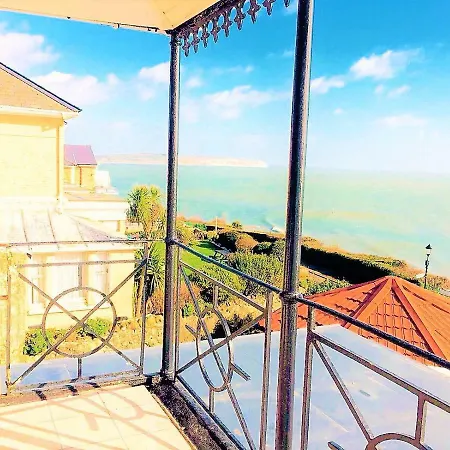 Mentone Hotel 3*