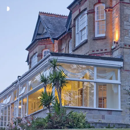 Luccombe Manor Hotel